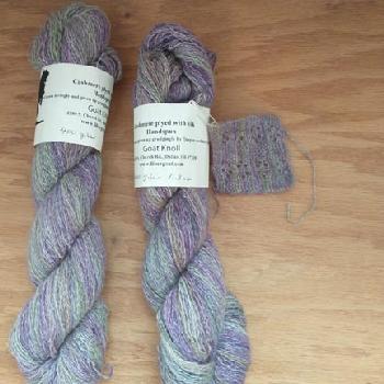 Fine laceweight yarn Image