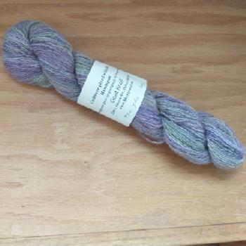 Fine laceweight yarn Image